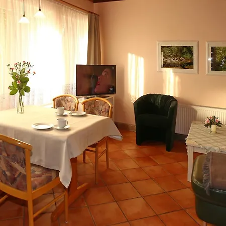 Tasteful In With Terrace *